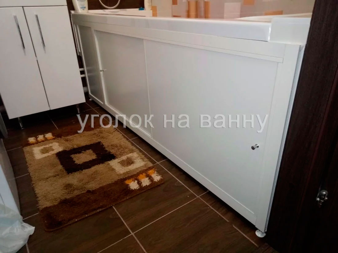 Примеры экранов под ванну.